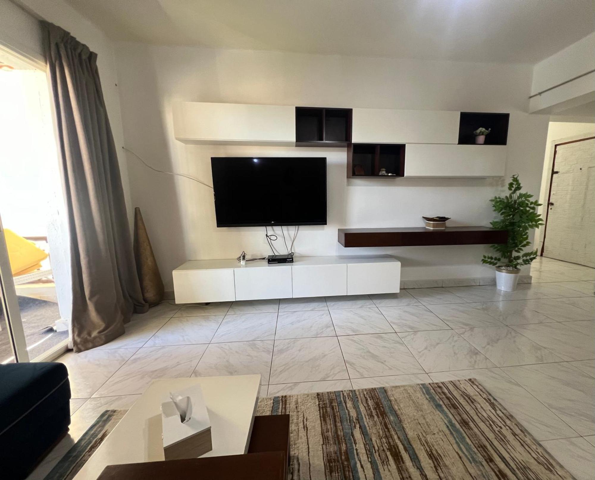 Delta Apartment *