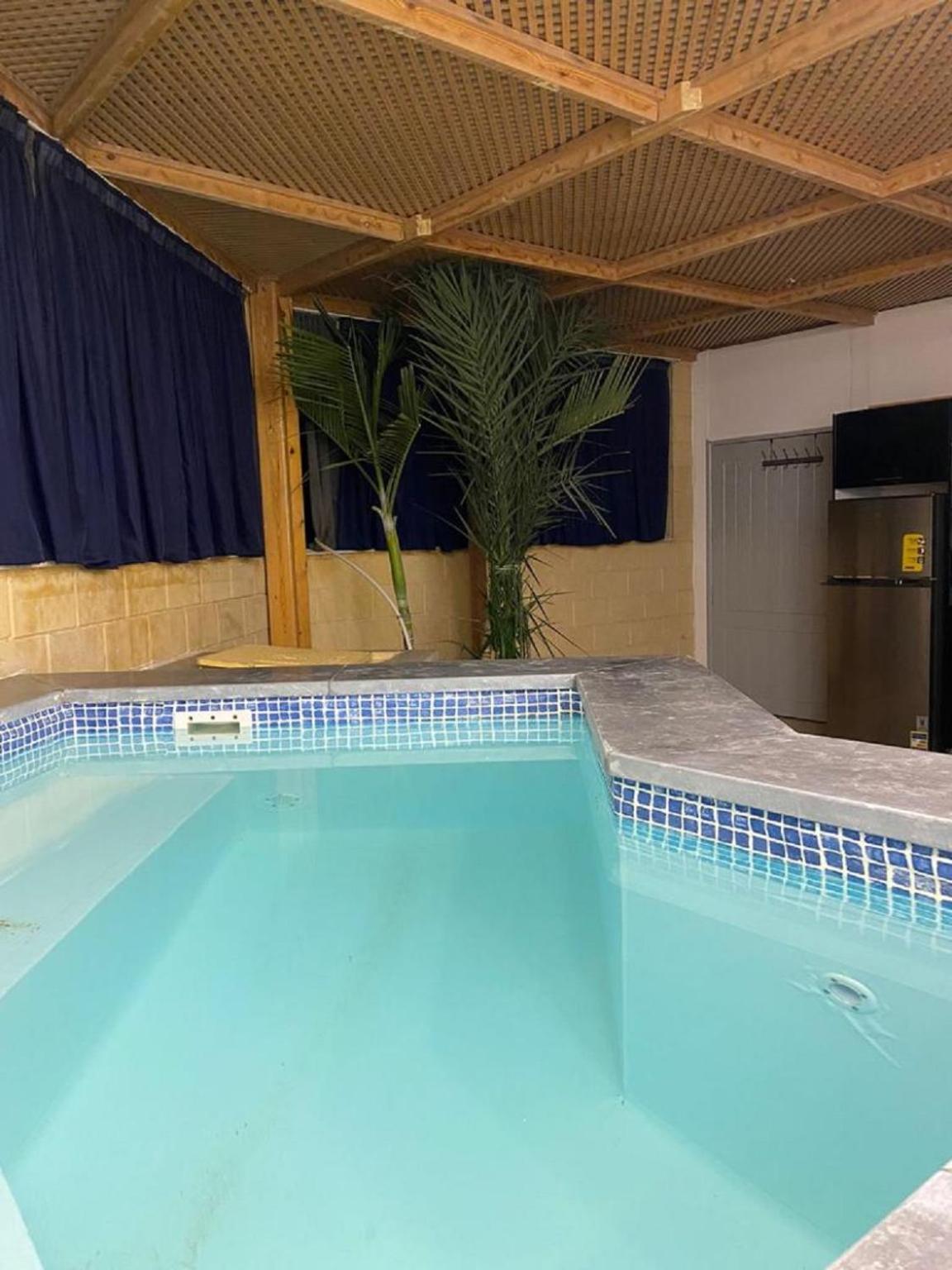 Apartment 4-bedroom With Seaview Balcony & Shared Infinity Pool On The Roof With Seaview