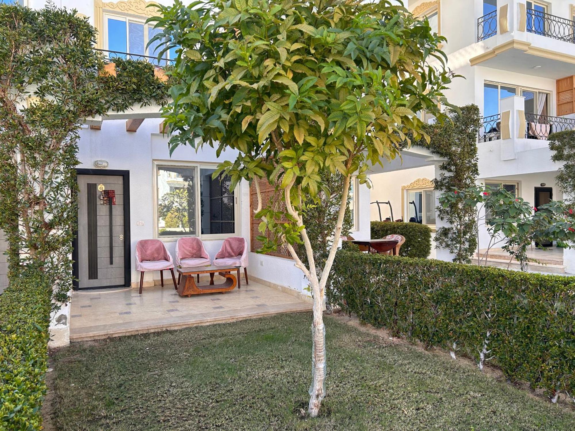 Cosy On The First Floor With Lovely Terrace And Personal Garden Area, Pool View And Free Access In Hills * Sharm El-Sheikh
