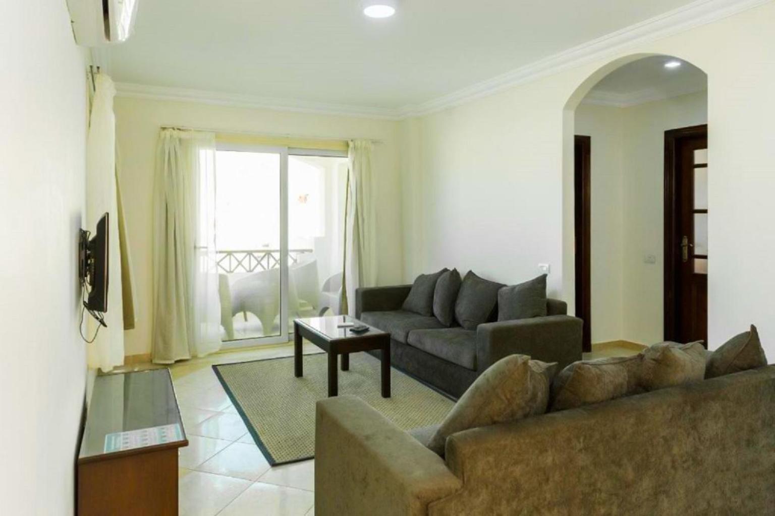 Sharks Bay Oasis & Butterfly Diving Center 4*
