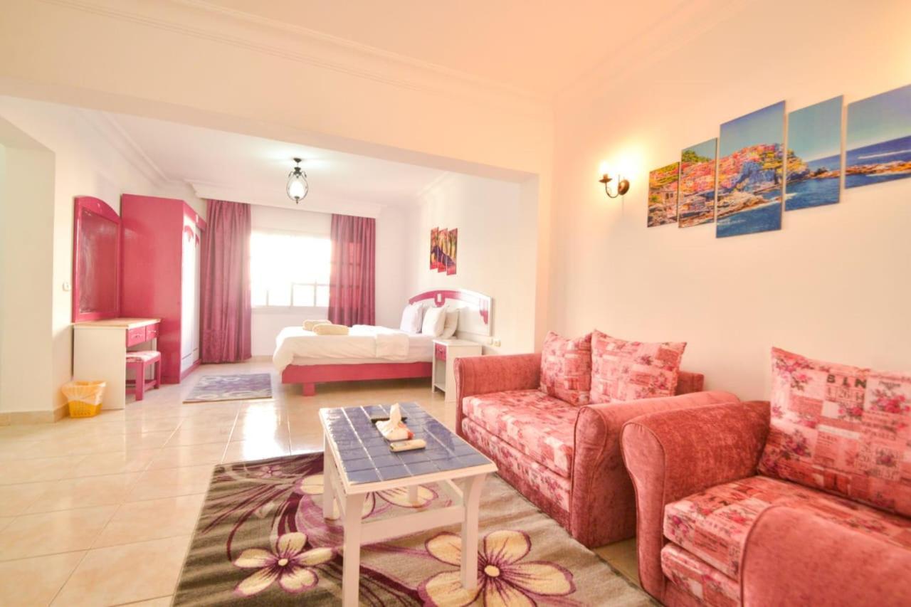 Delta Apartment *