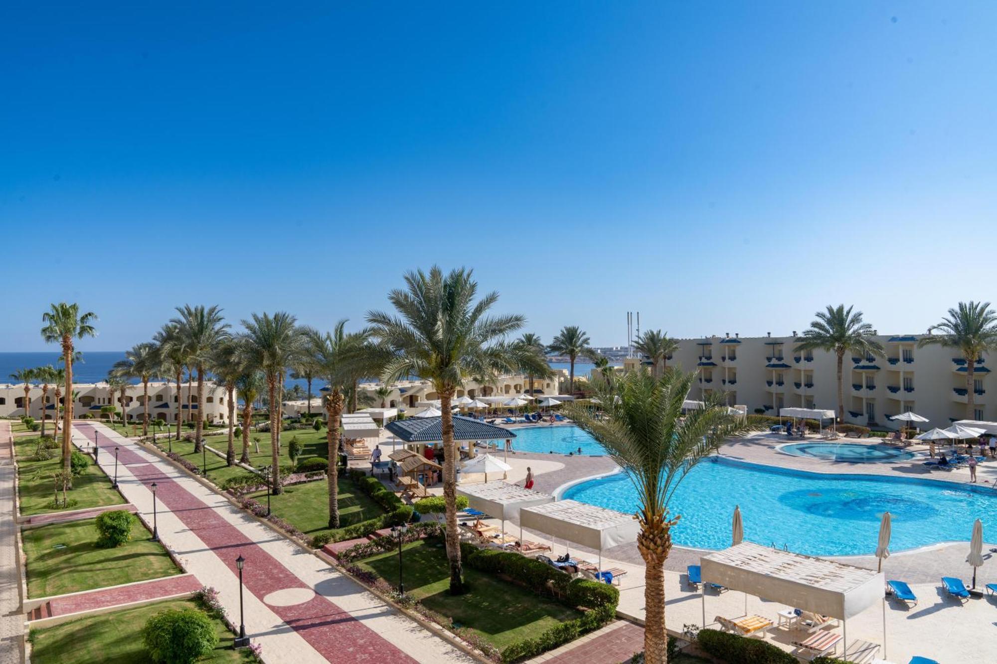 Grand Oasis Resort