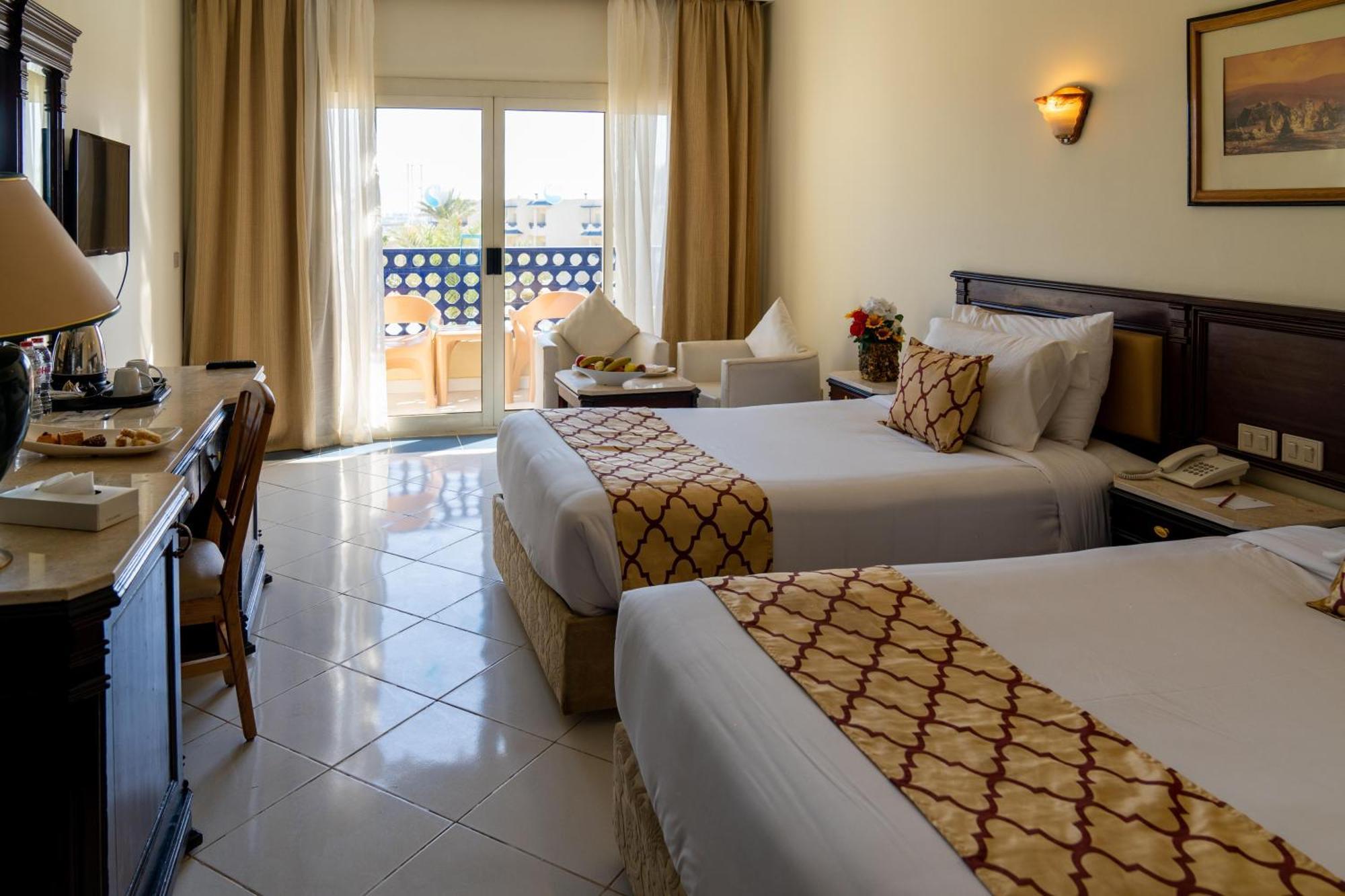 Grand Oasis 4*