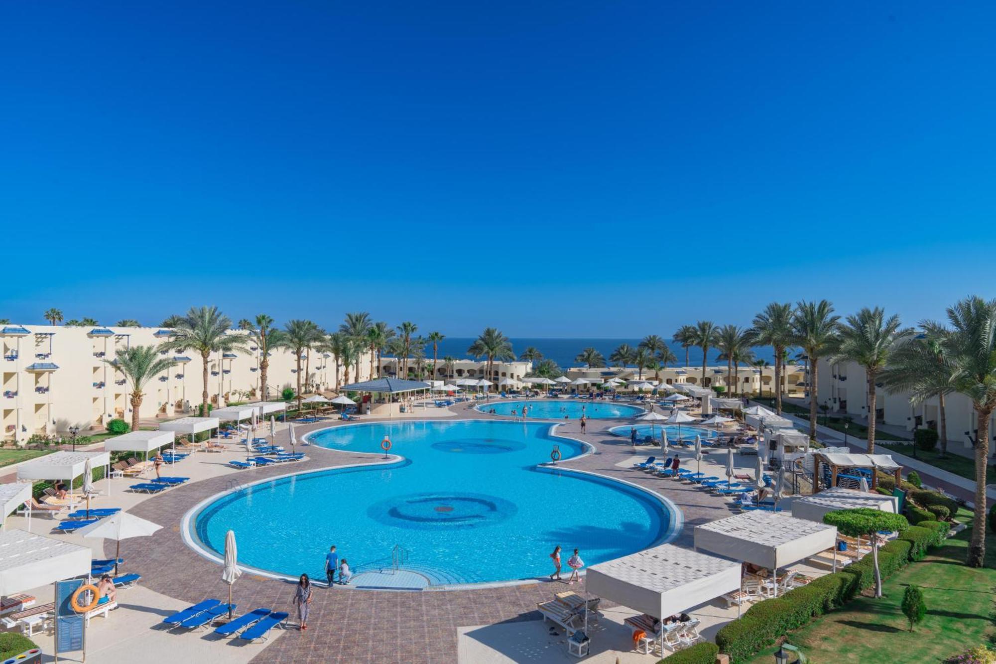 Grand Oasis Resort 4*