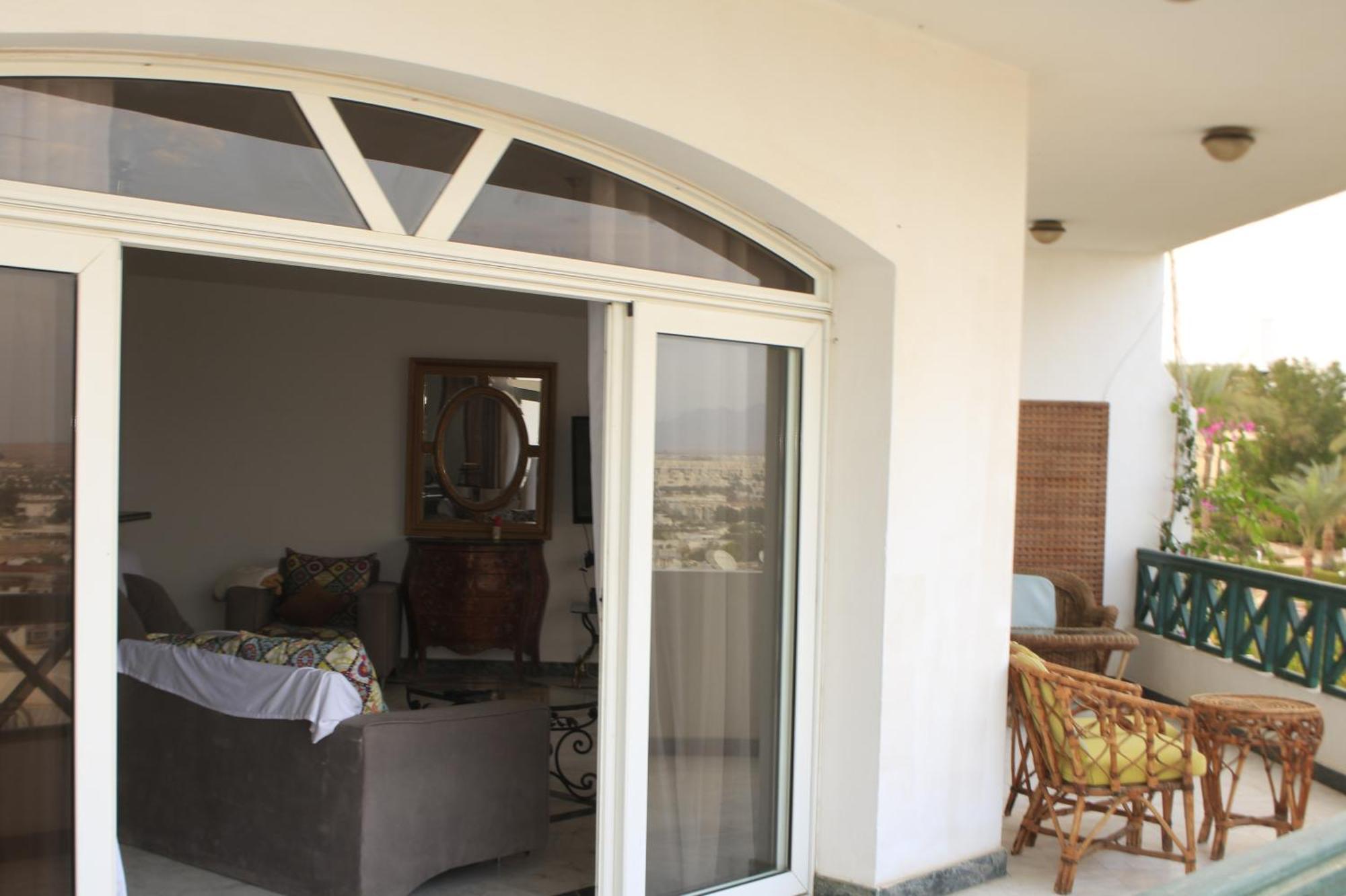 Sheikh 2br @naama Bay & Apartment
