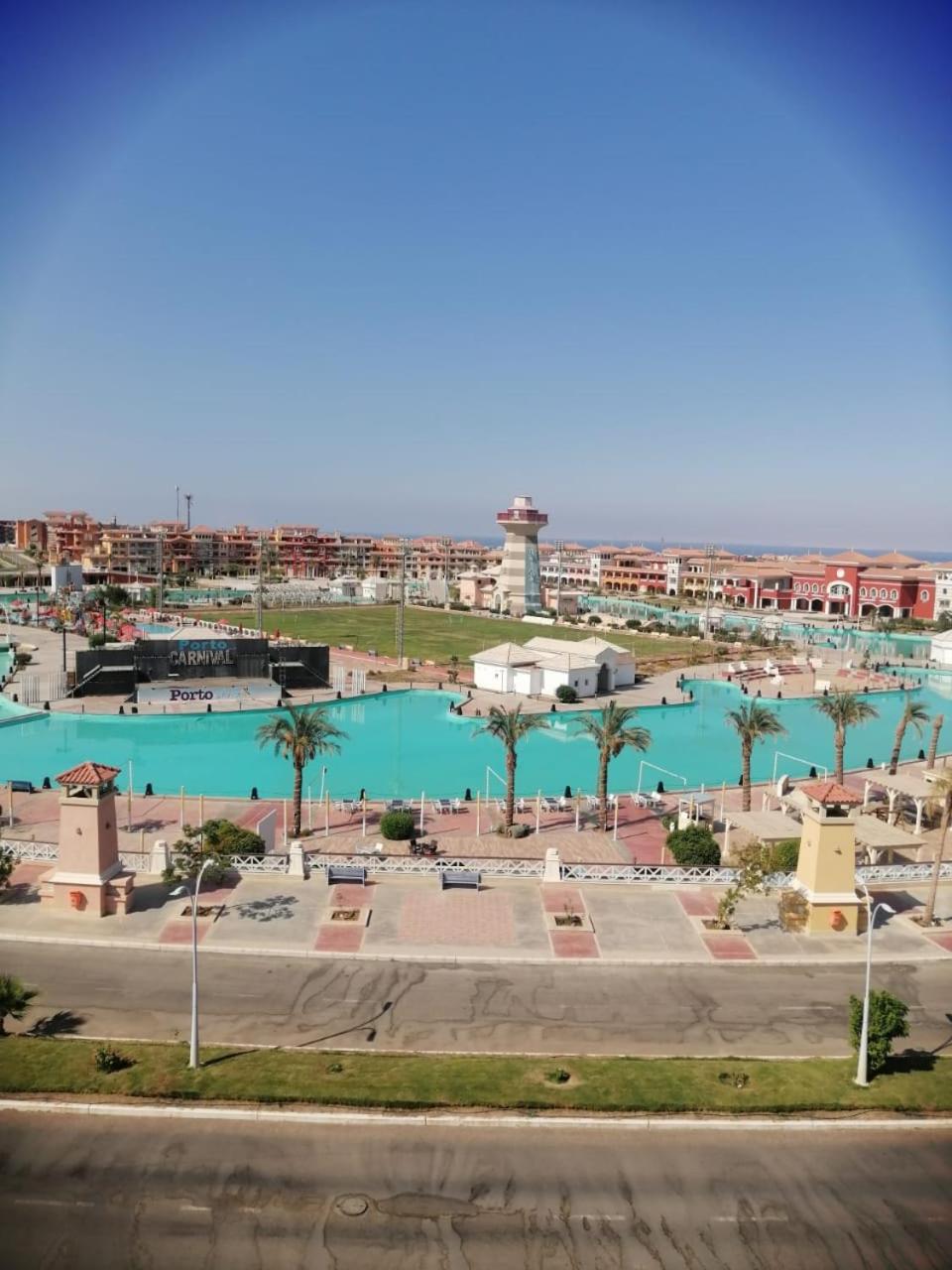 Sheikh & Apartment