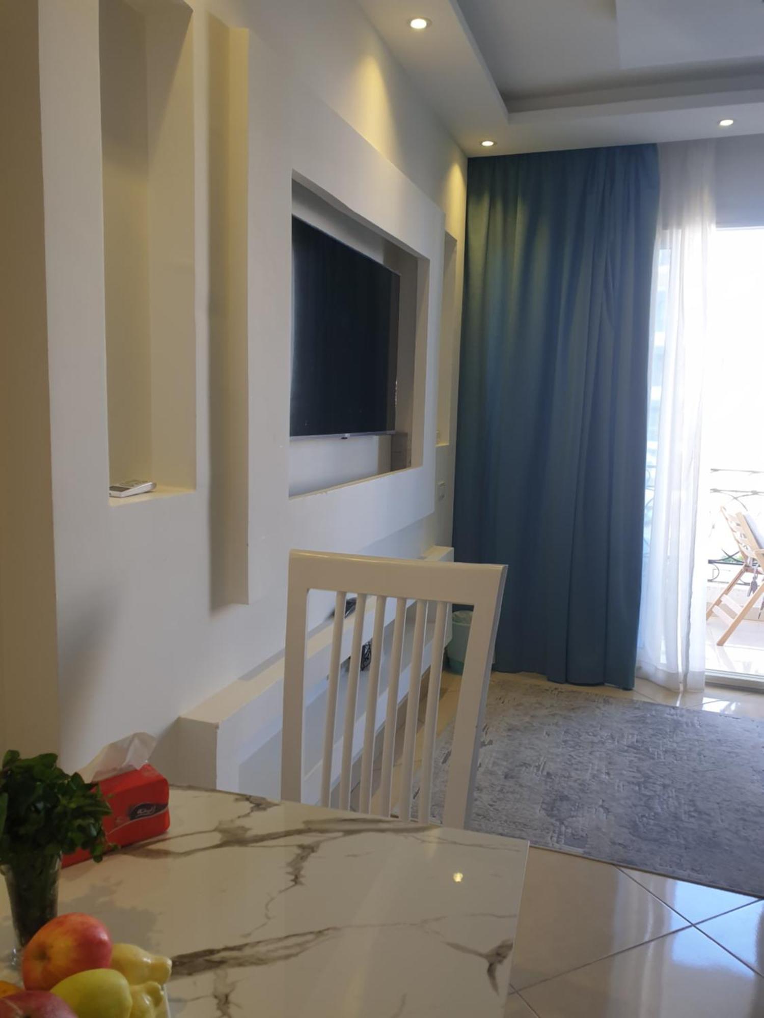 Hills Apartment