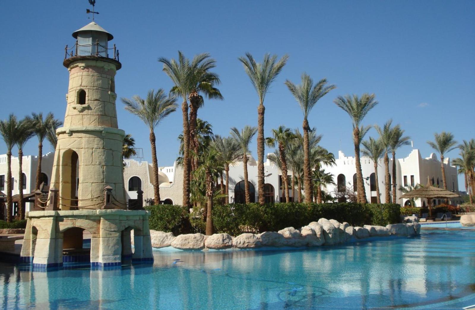 Club El Faraana Reef Resort 4*