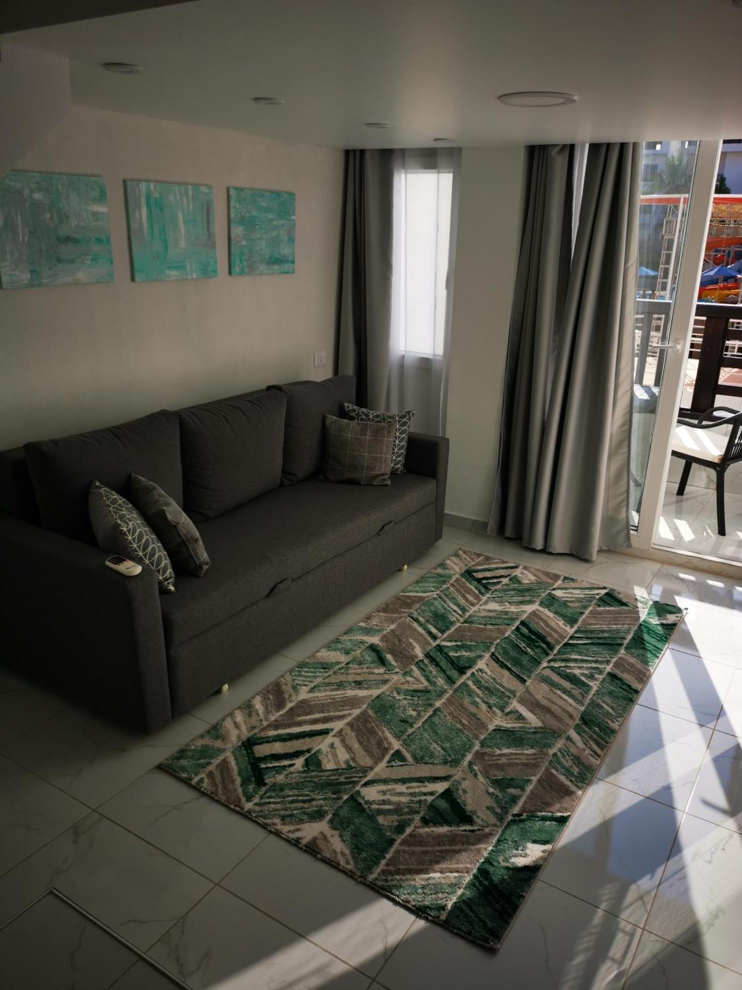 Apartment Loft Vip In Naama Bey