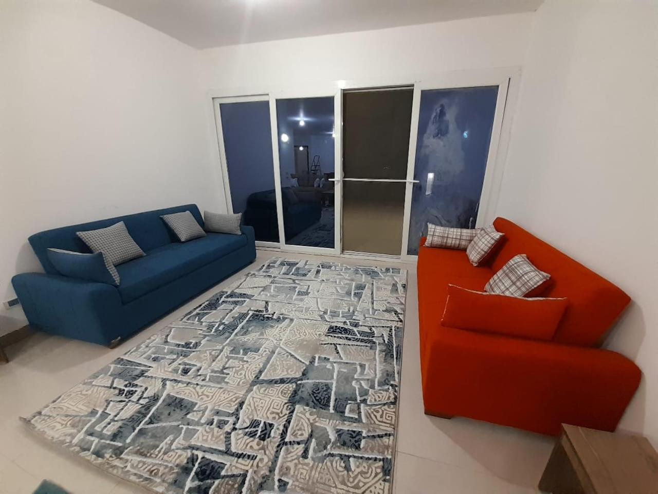 Luxury Sea-view 2 Bedrooms In Hadaba Apartment