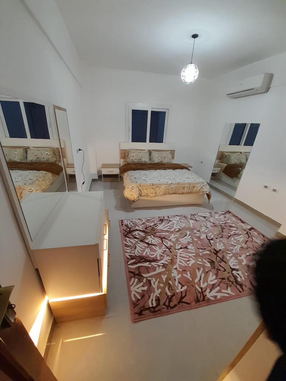 Luxury Sea-view 2 Bedrooms In Hadaba Apartment