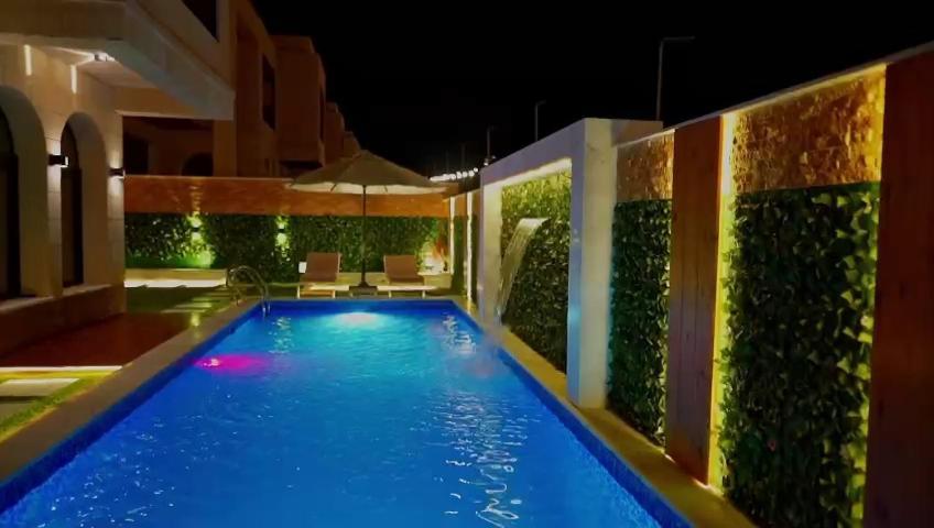 Villa ١٠ B *