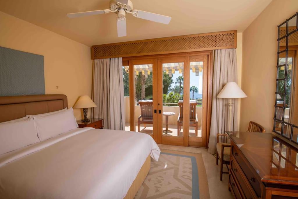 Villa Beautiful At Four Seasons