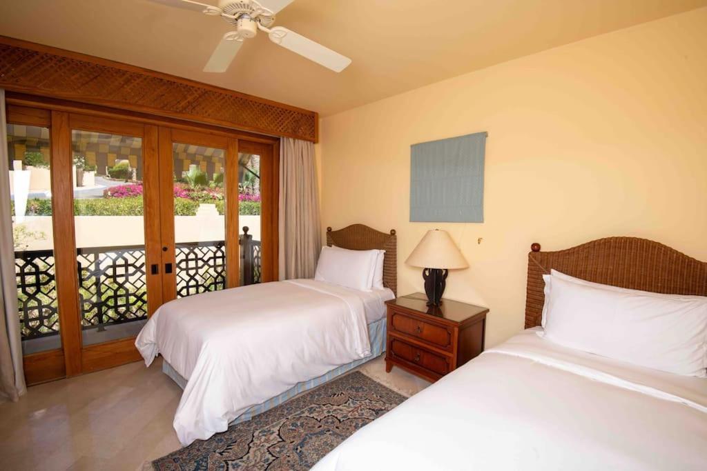 Beautiful At Four Seasons Villa