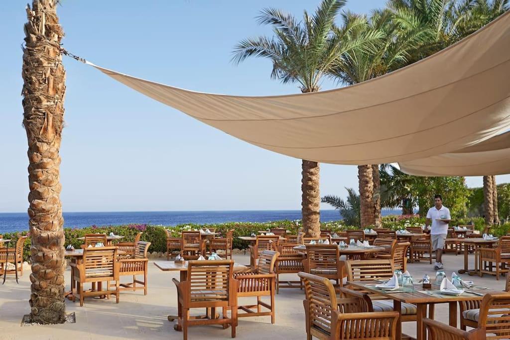 Beautiful At Four Seasons Villa