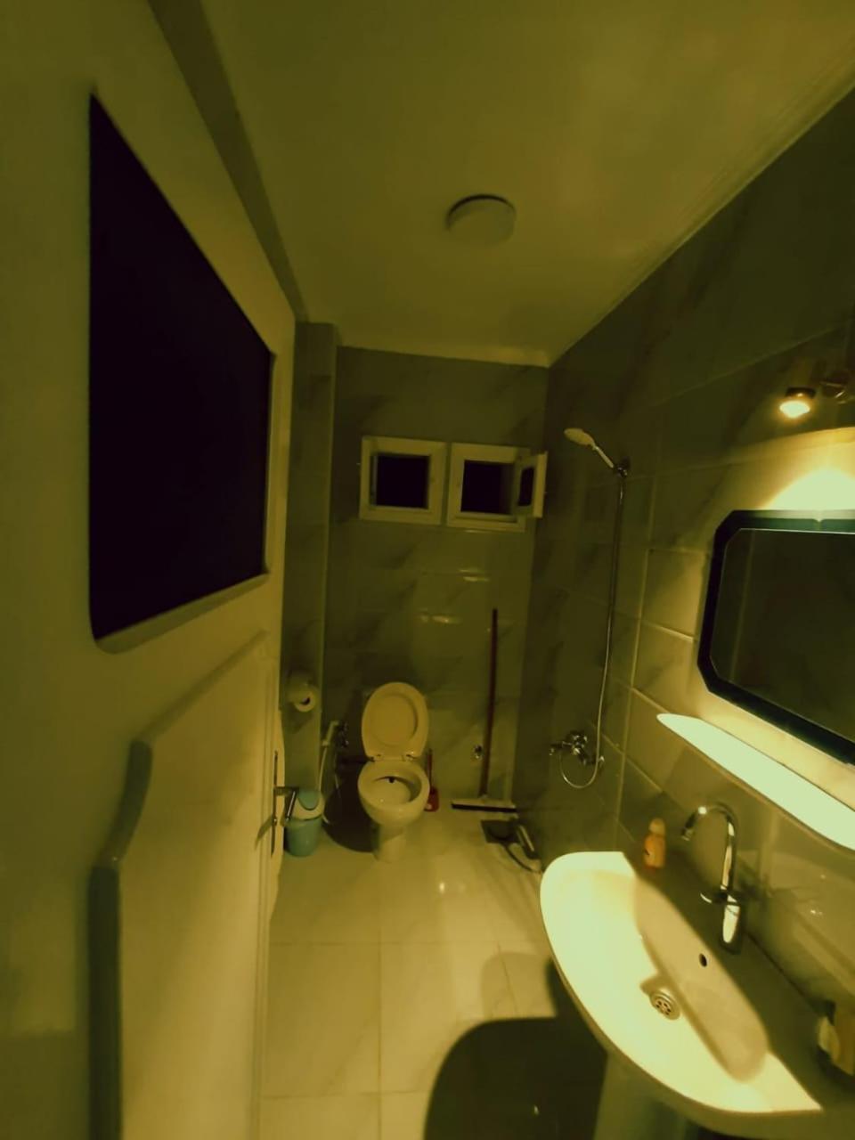 Alex's Homes 1 *