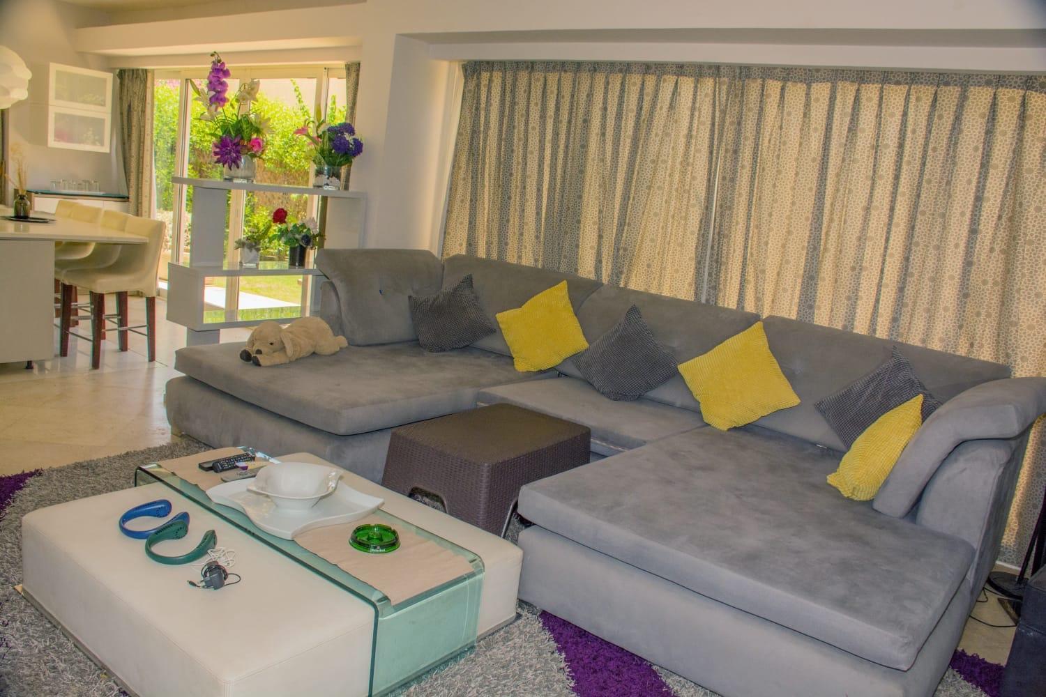 19, Amwaj Oyoun - Beach- Aquapark Free Access
