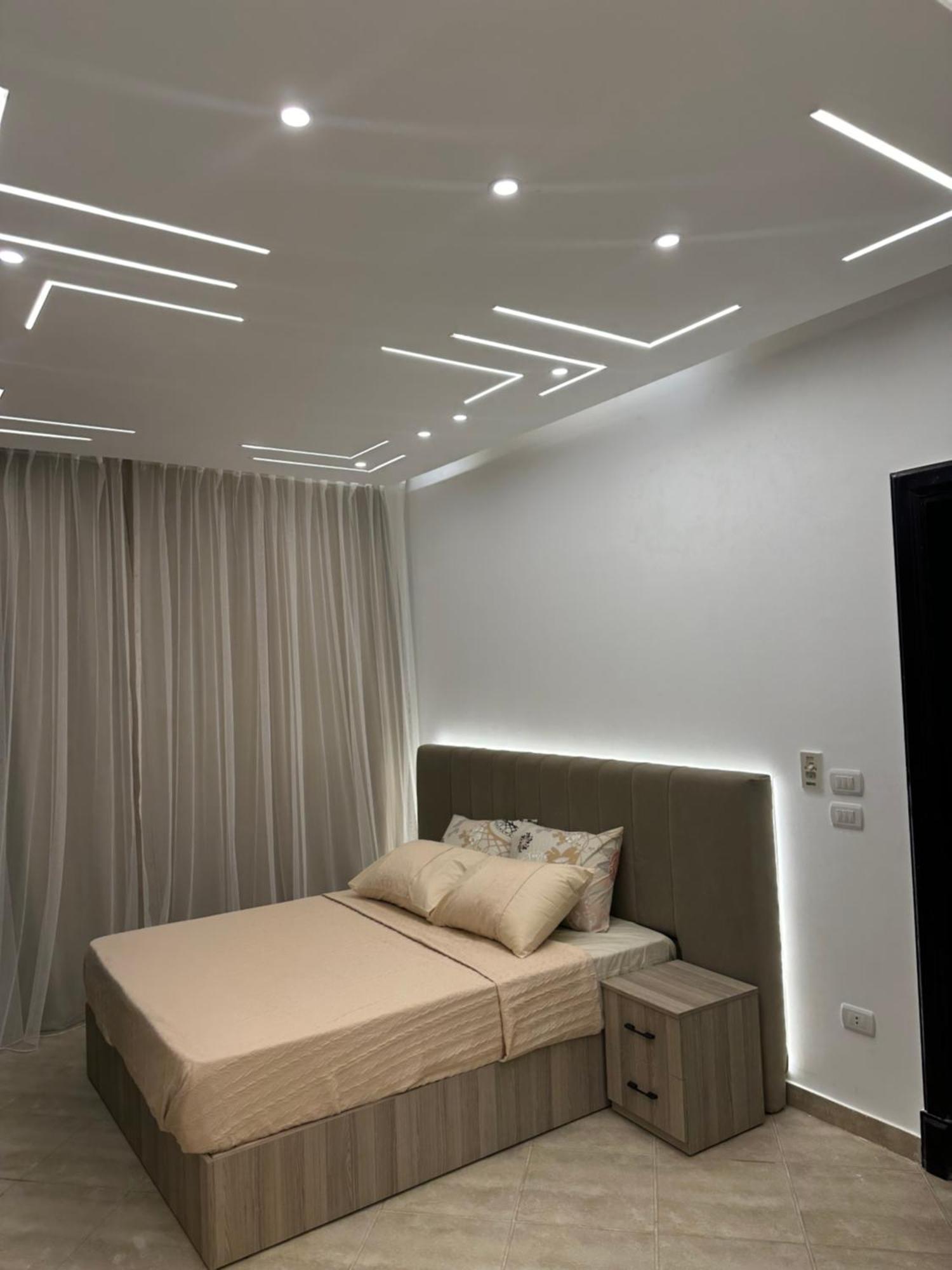 Apartment Golf Hights Luxury Apartment- Brand New