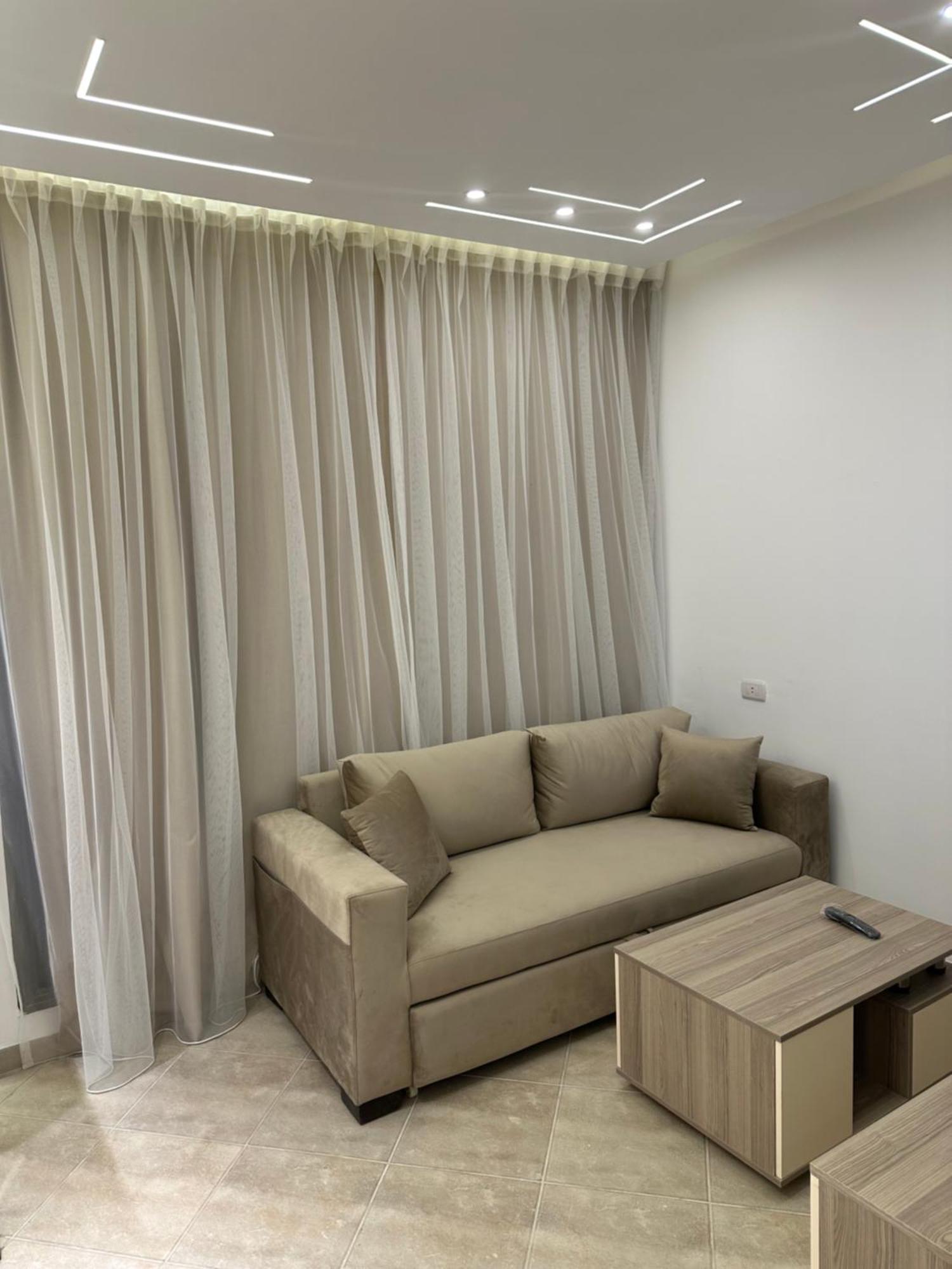 Apartment Golf Hights Luxury Apartment- Brand New *
