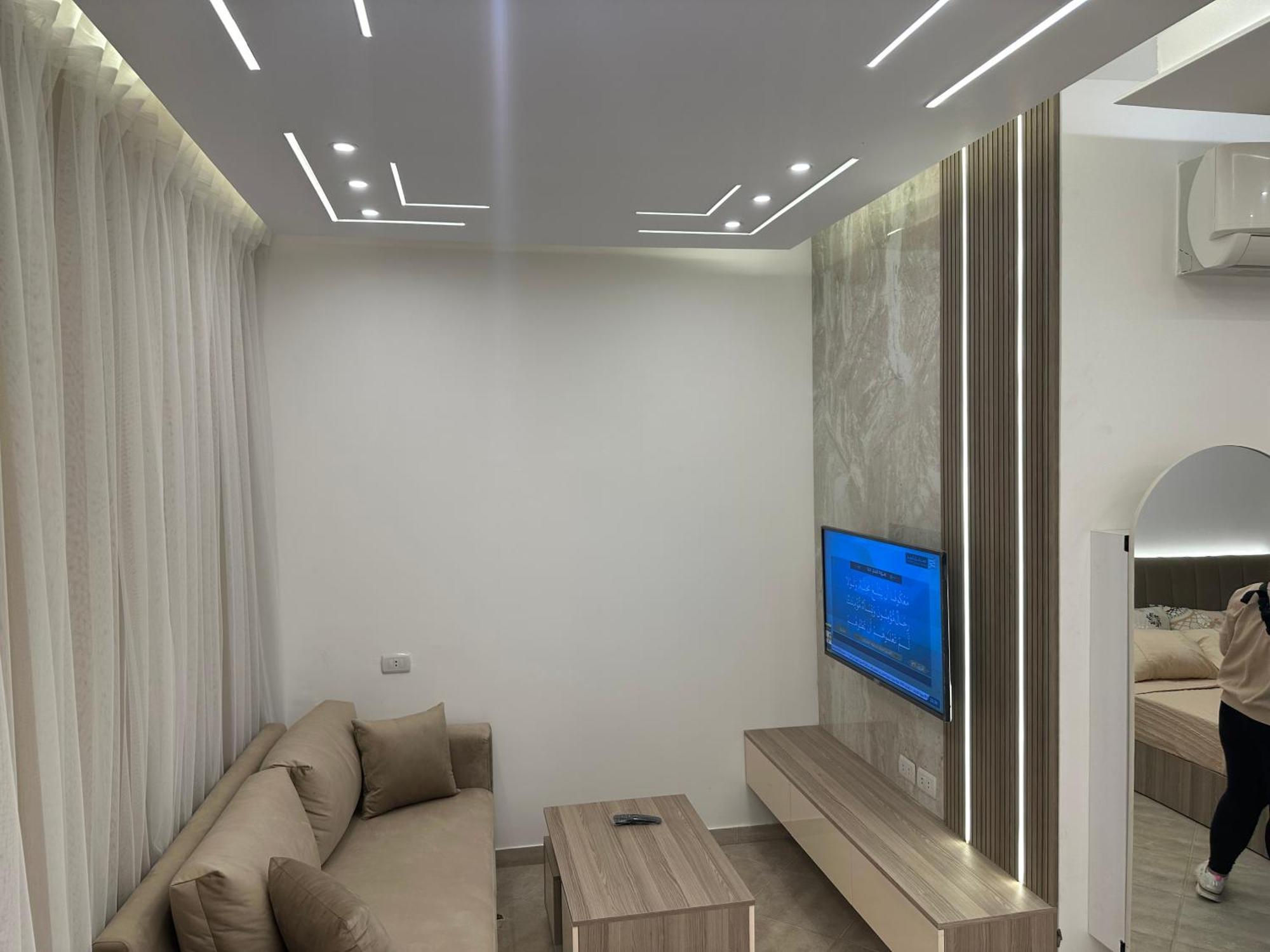 Golf Hights Luxury Apartment- Brand New *