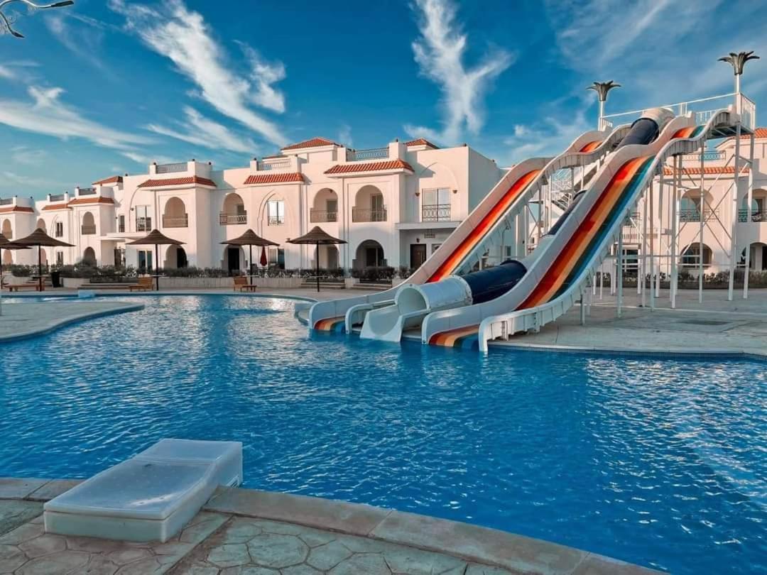 2 Bedrooms Downtown Sheikh Apartment