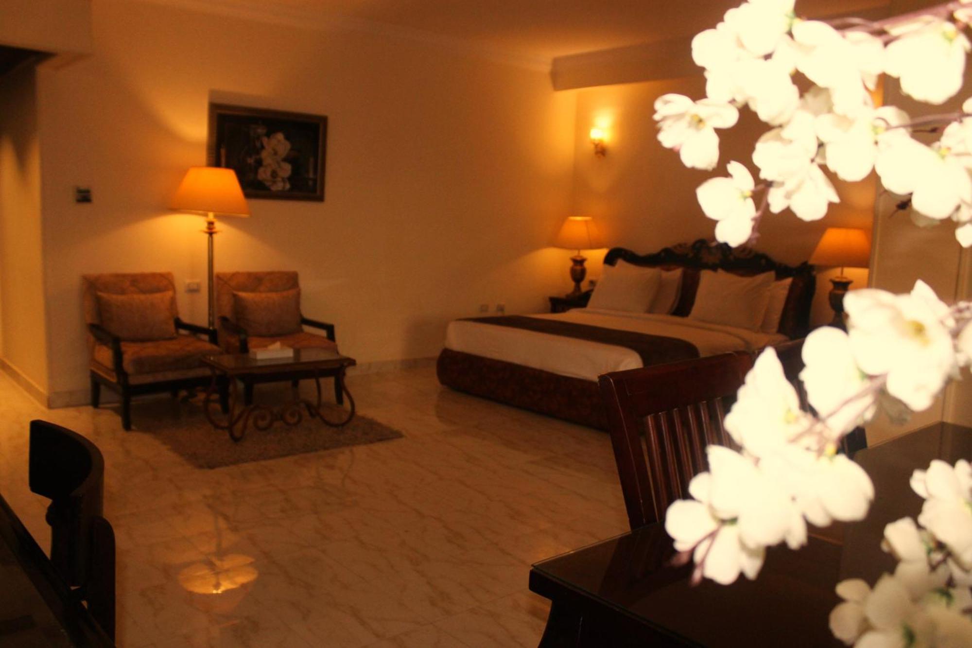 Palma Di Hollywood Aqua Park Hotel 4*
