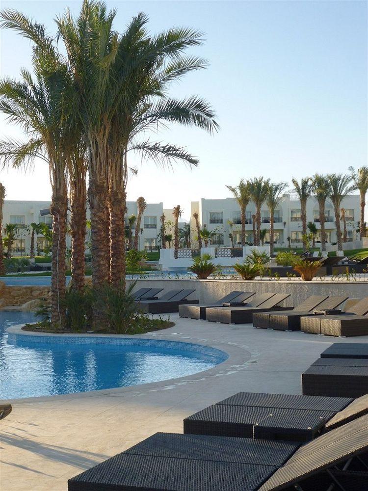 Resort Le Royal Aqua Park 5*