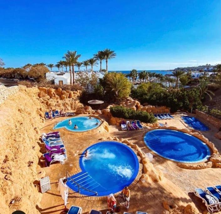 Aquamarie At Domina Coral Bay,resort E Casino Apartment