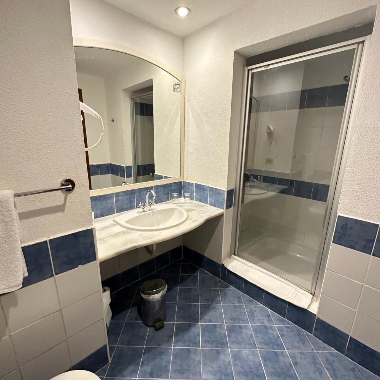 Aquamarie At Domina Coral Bay,resort E Casino Apartment