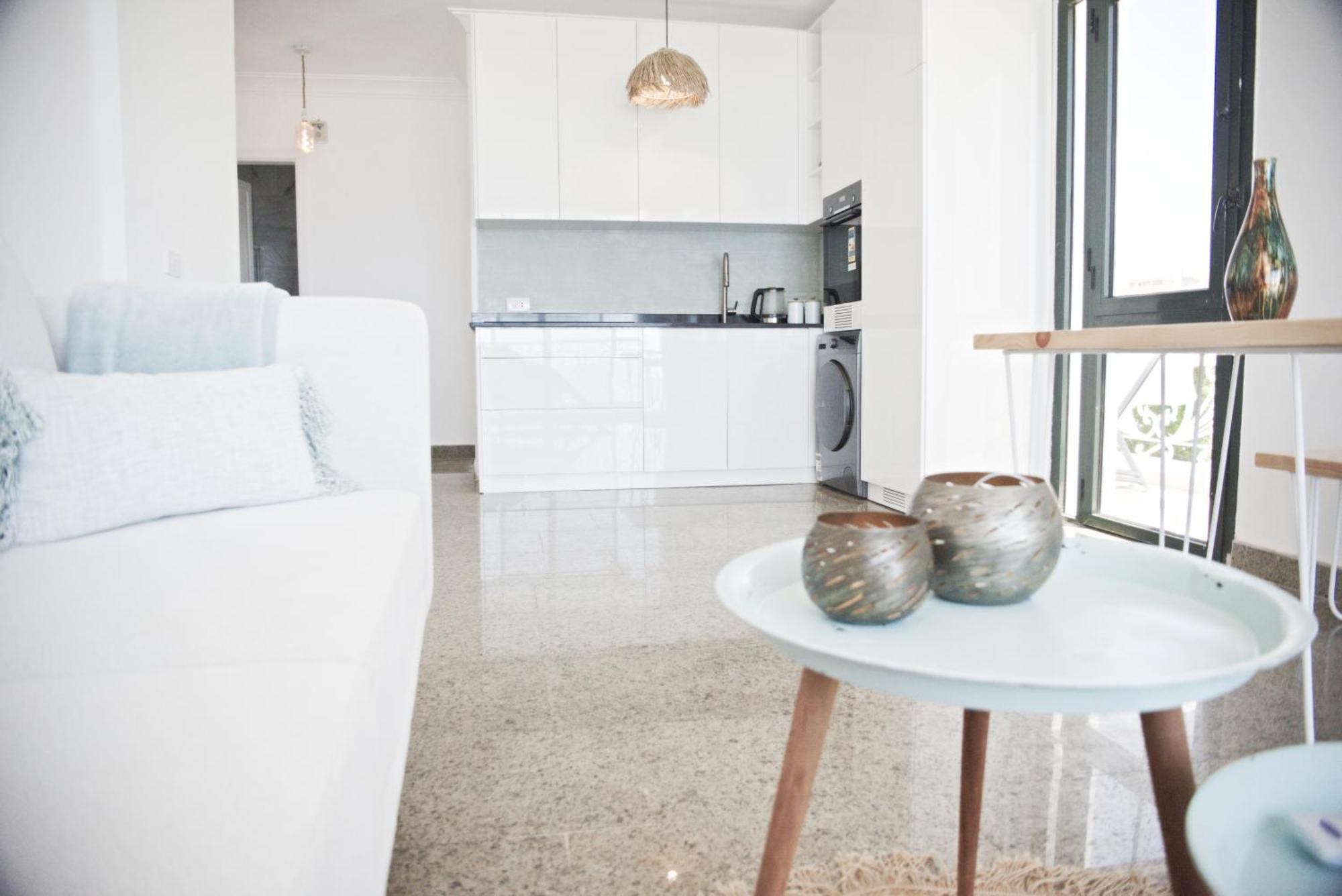 Travlis # Montazah Sea View Apartment
