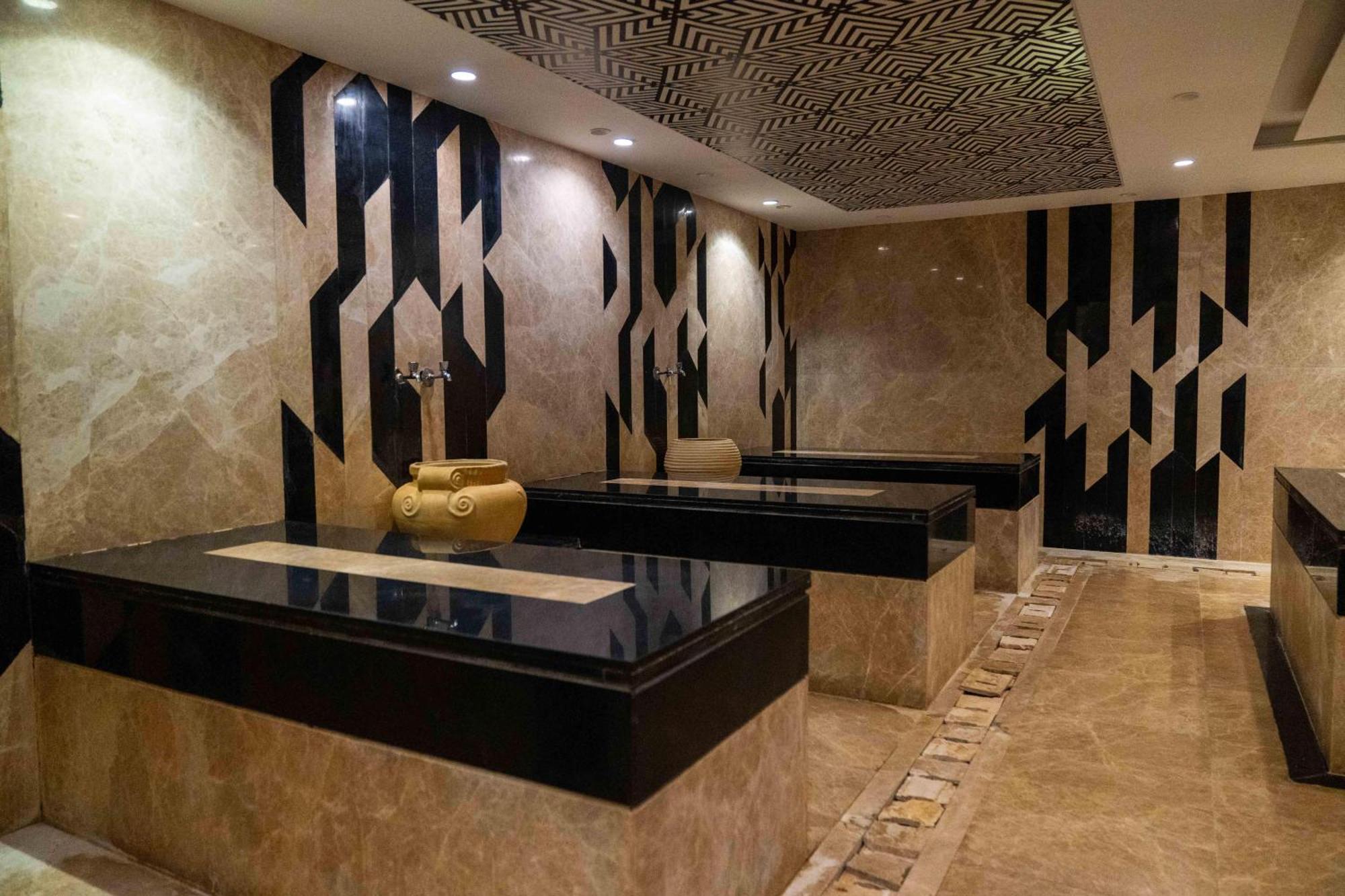 Grand Oasis 4*
