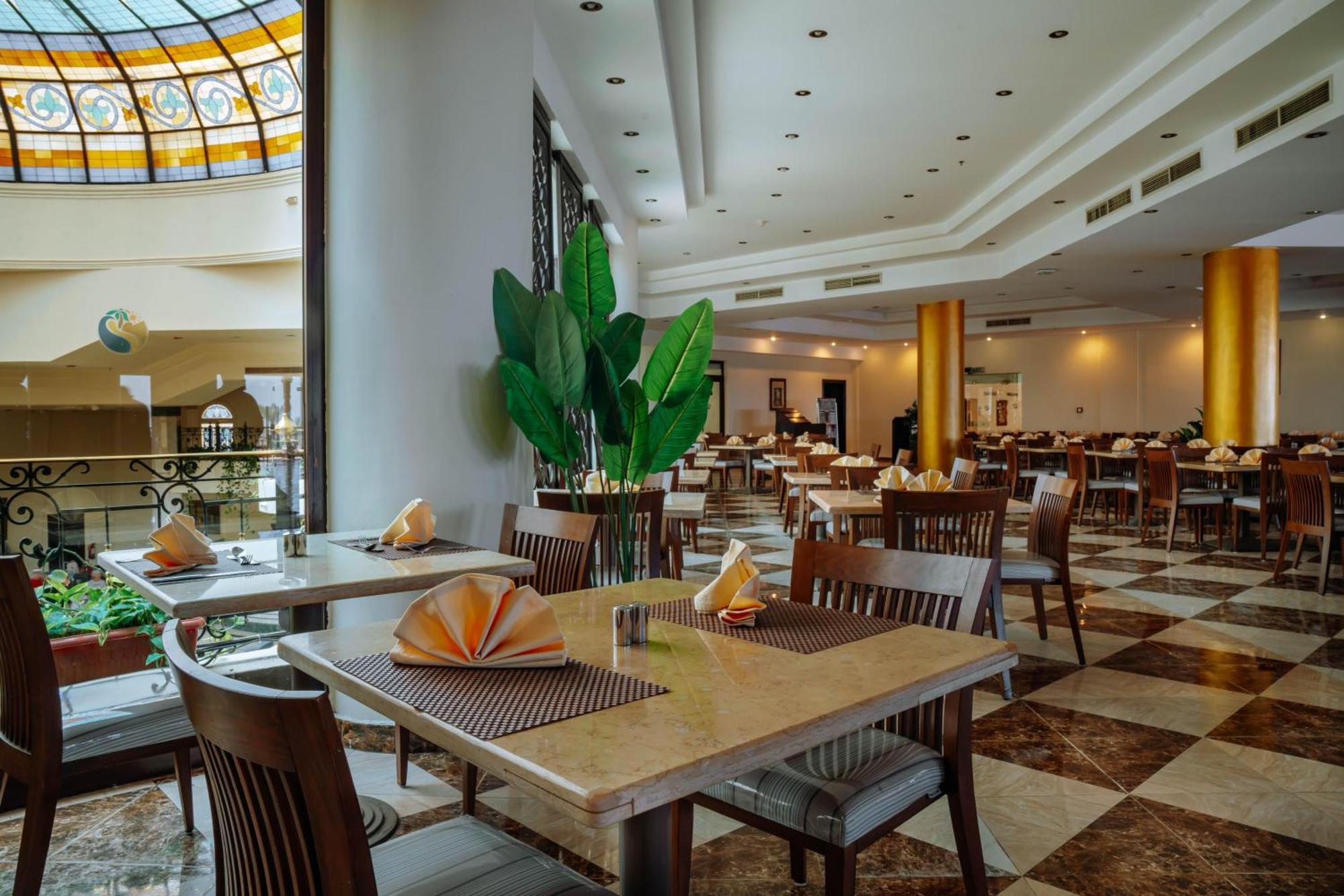Resort Grand Oasis