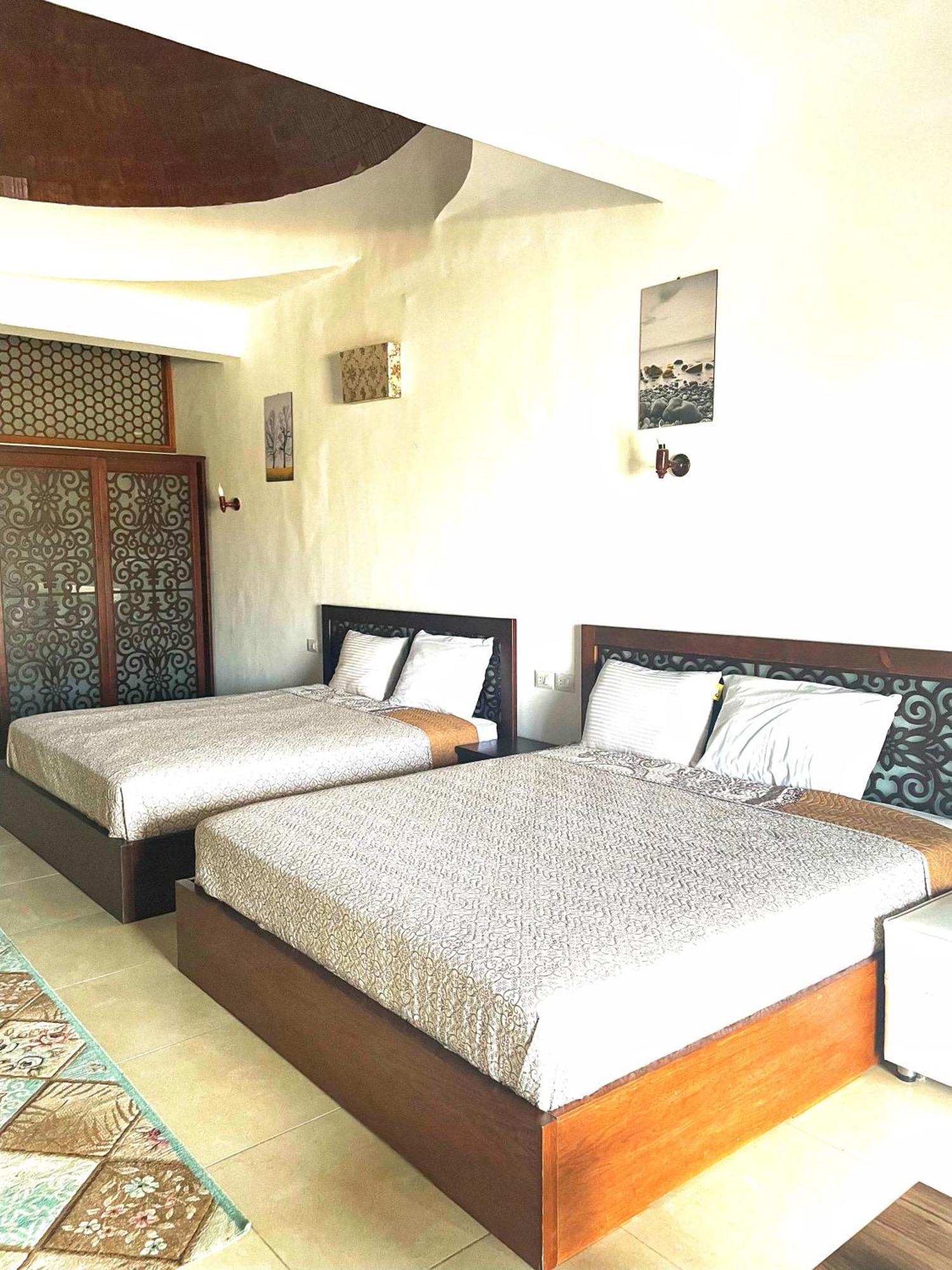 Hotel Sunshine Boutique In Beach
