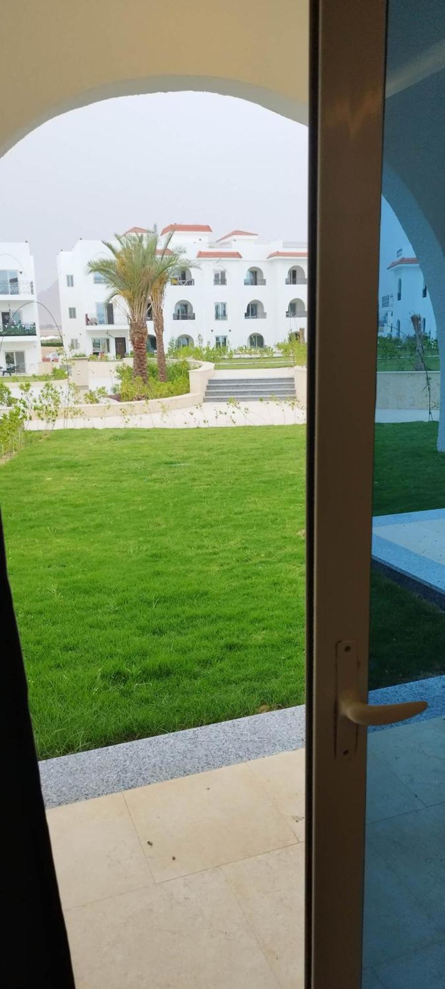 2 Bedrooms Downtown Sheikh *