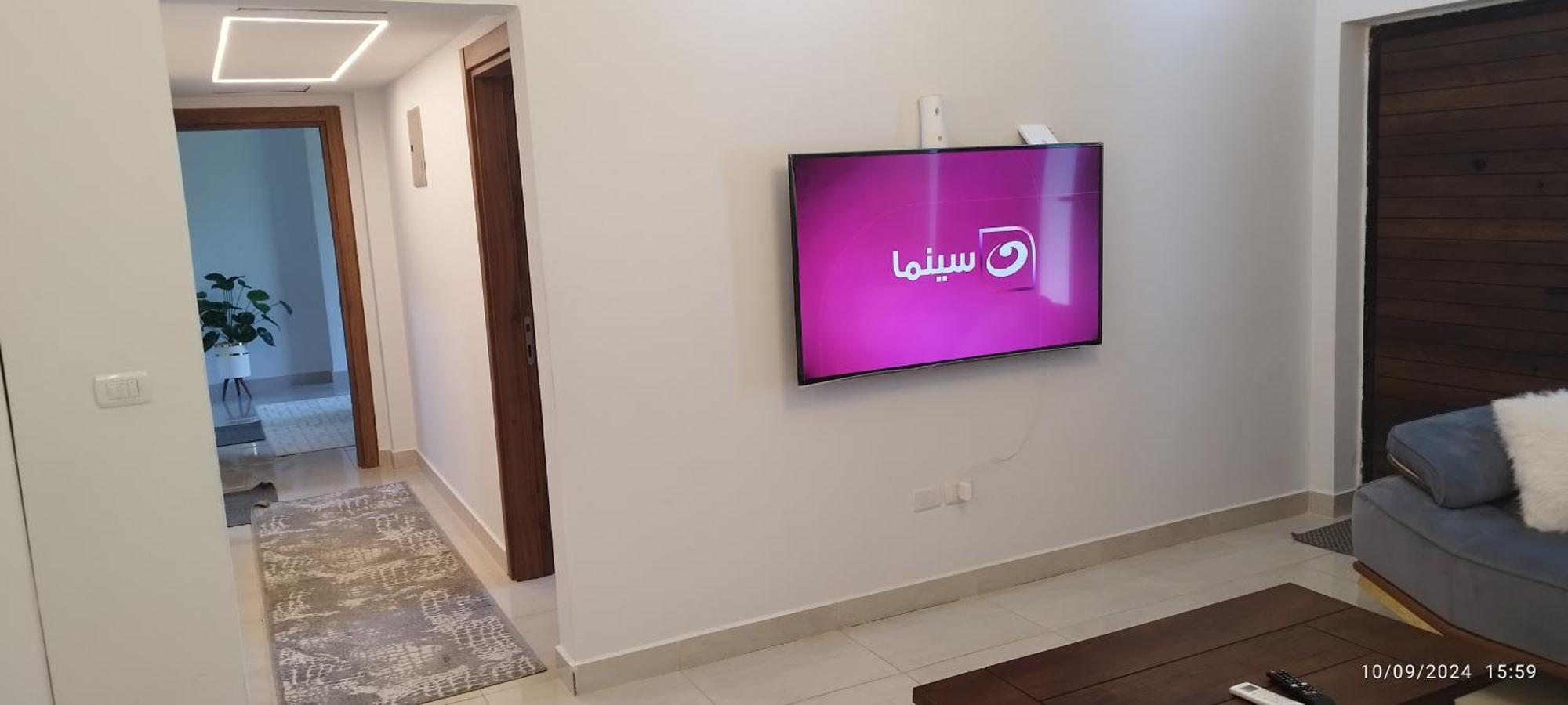 2 Bedrooms Downtown Sheikh Apartment *
