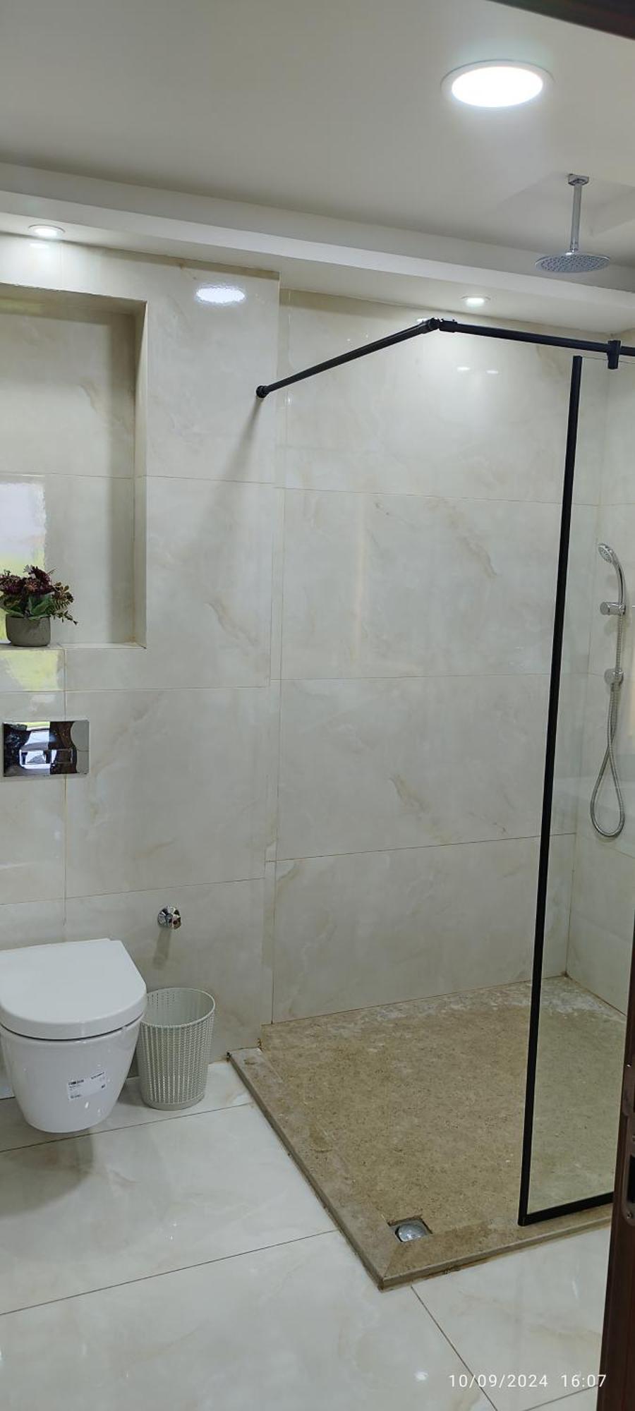2 Bedrooms Downtown Sheikh