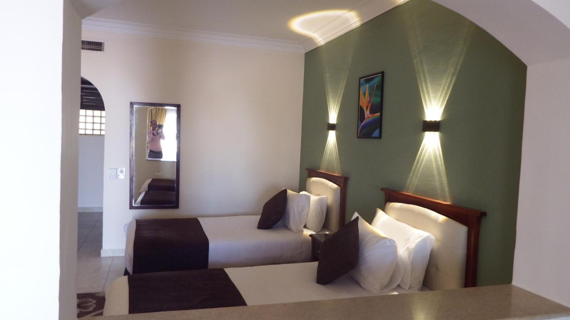 Tivoli Hotel