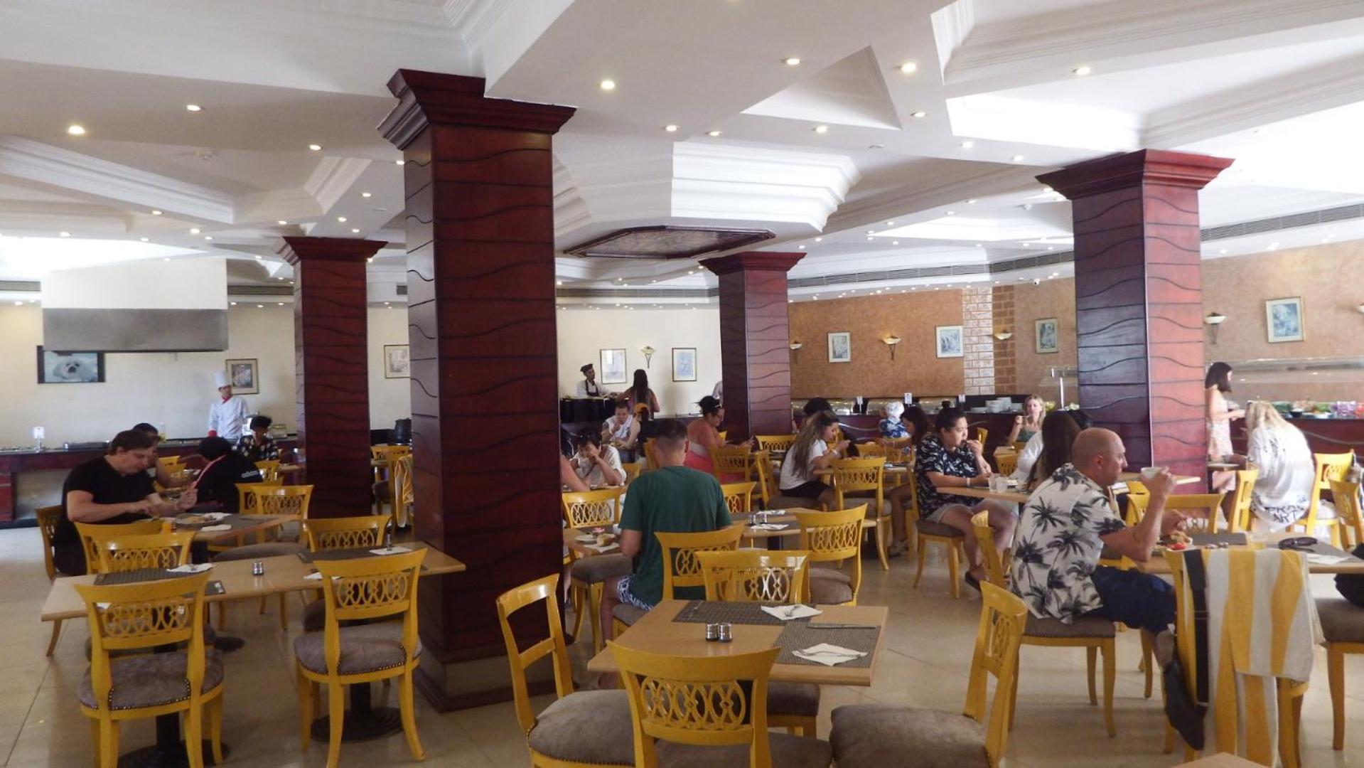 Tivoli Hotel