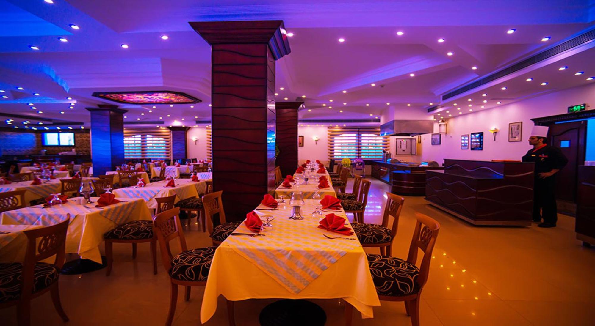 Tivoli Hotel 4*