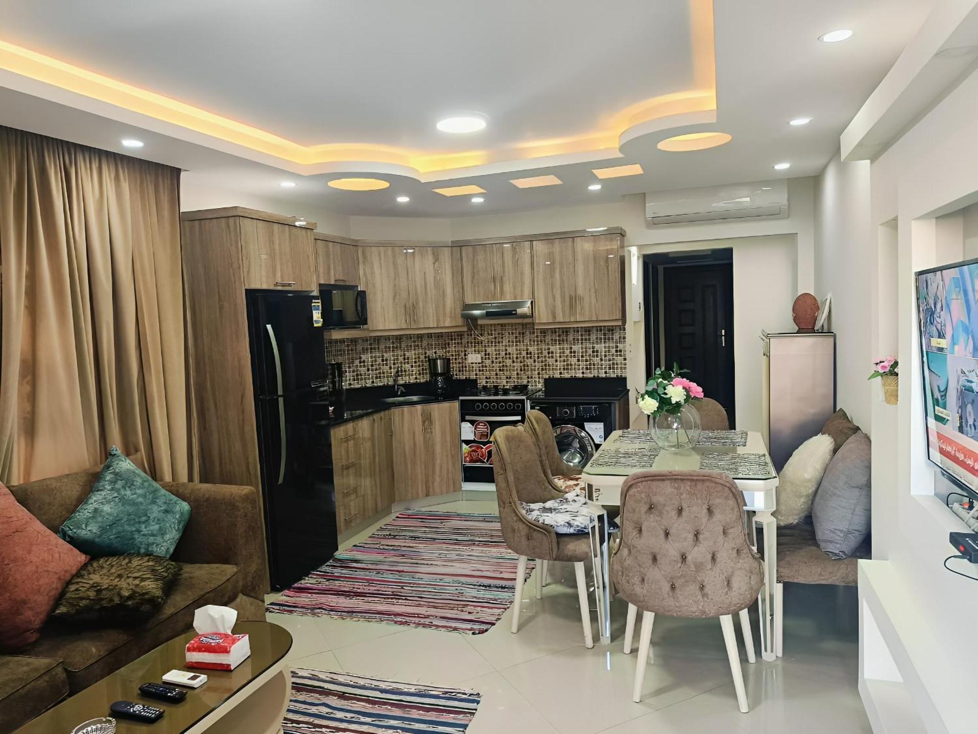 Hills Apartment *