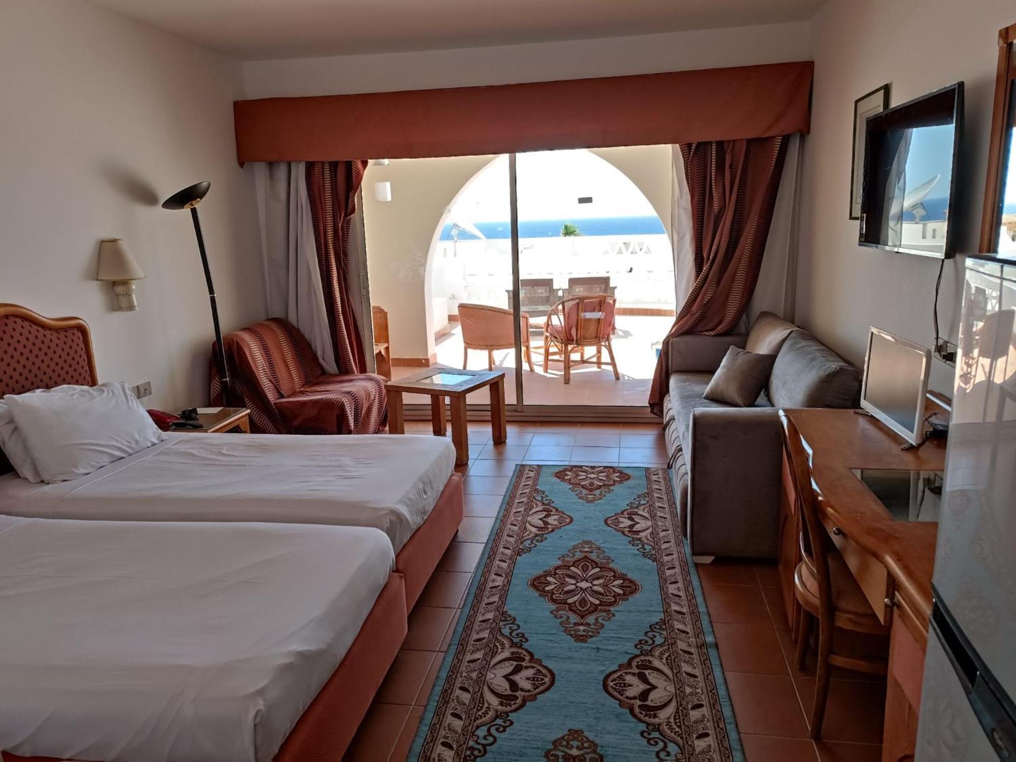 Domina Coral Bay *