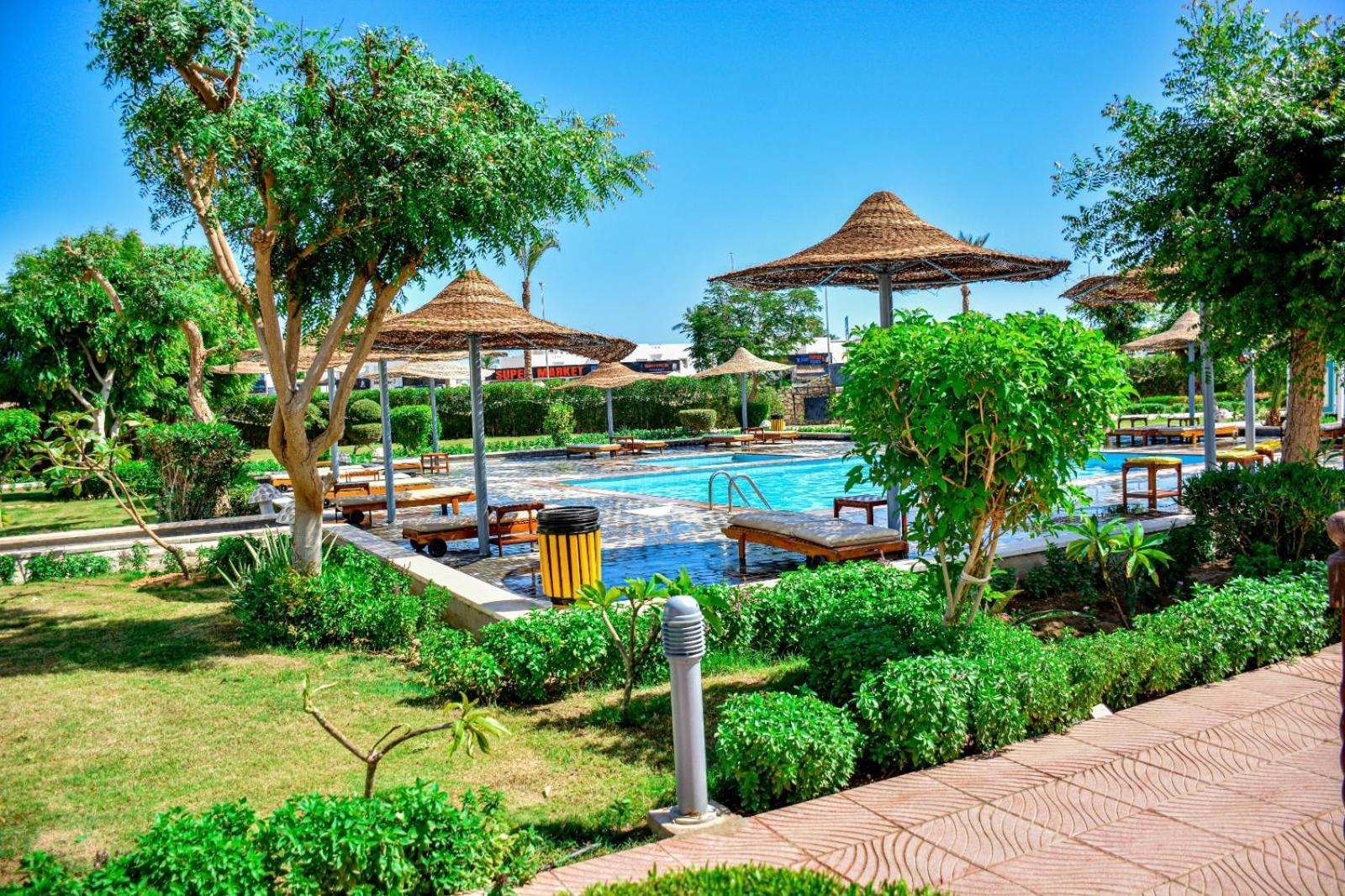 Desert View Resort 3*