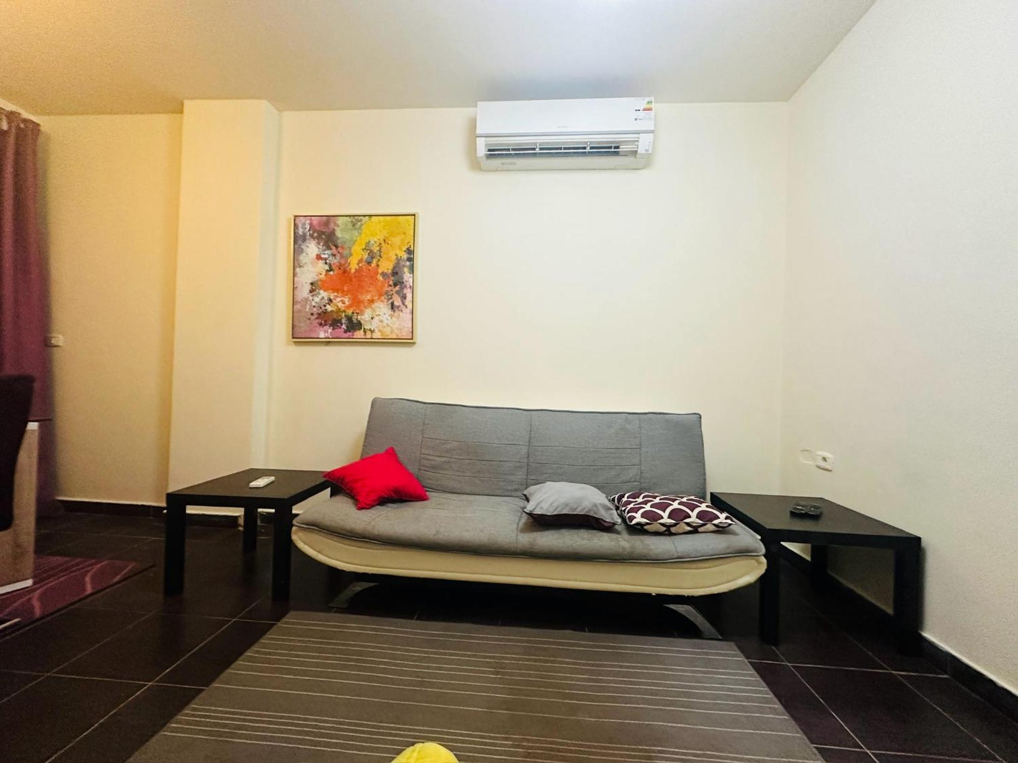 Apartment Porto Requestes *