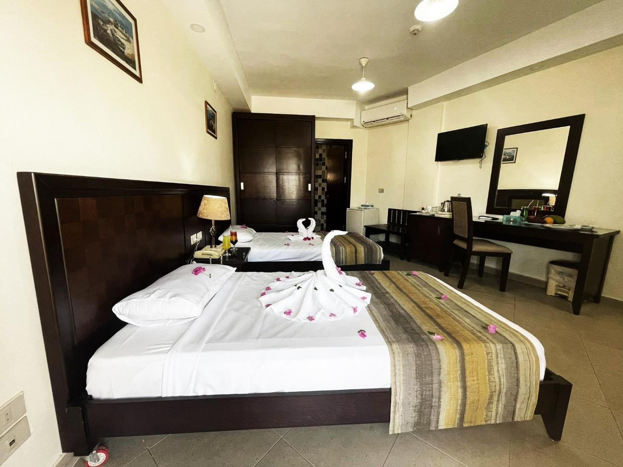 Naama Resort 3*