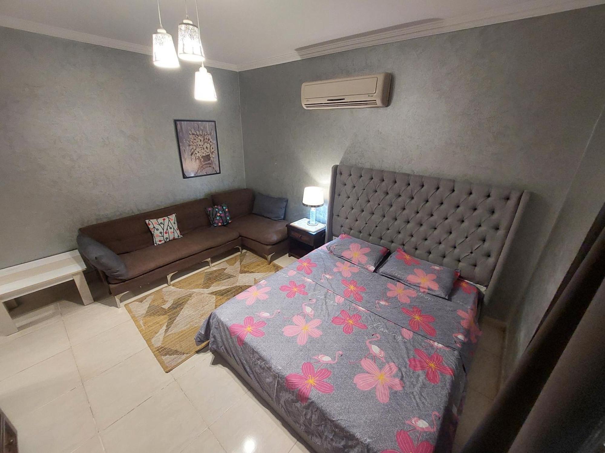 In Delta Apartment *