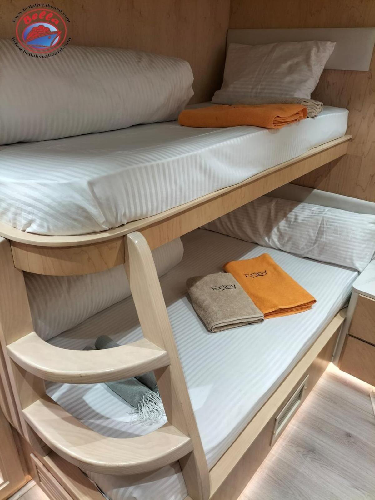 Bella Liveaboard