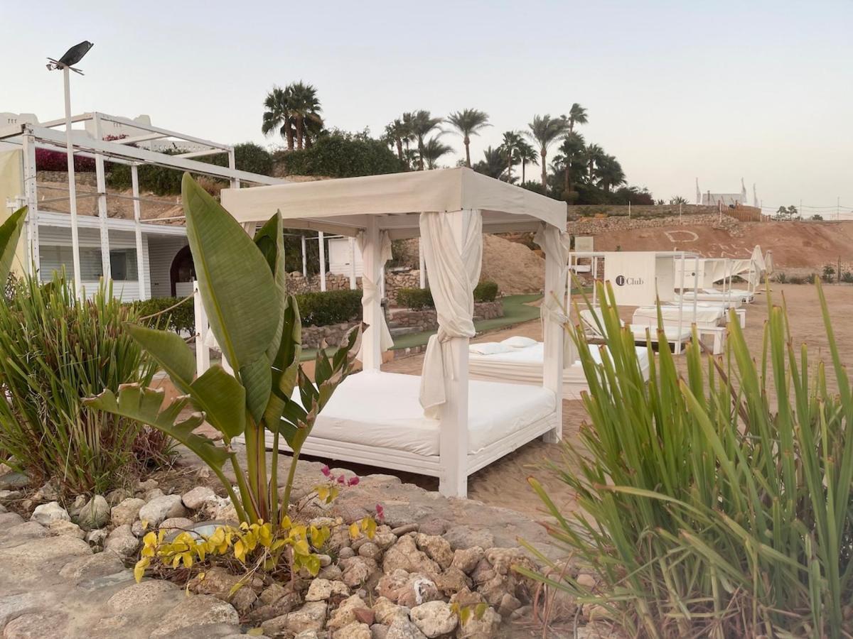 Oasis Domina Coral Bay Apartment