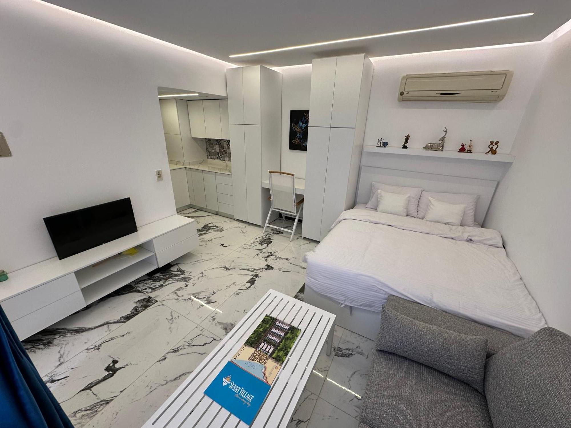 Delta Apartment *