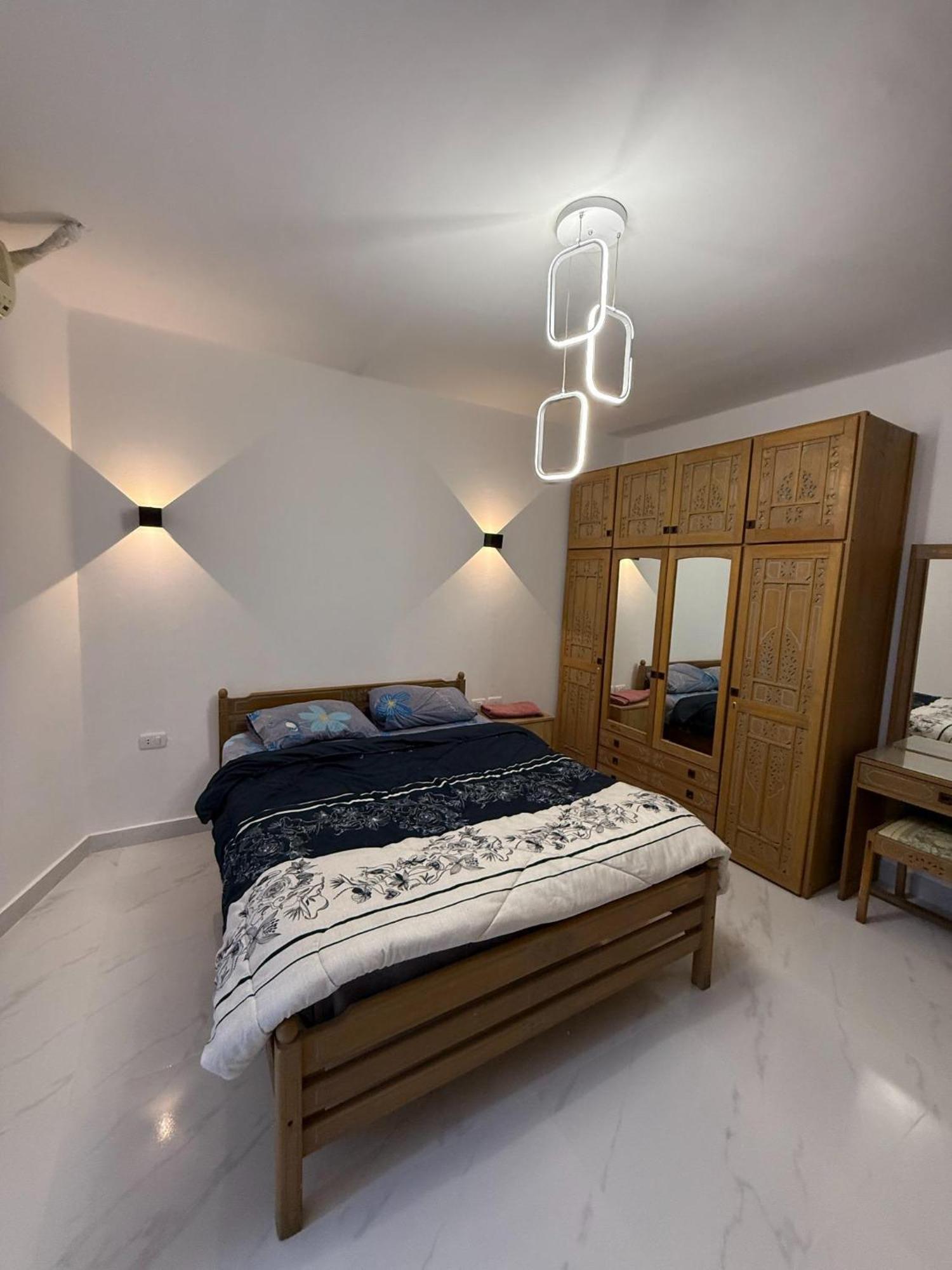 Spacious & Modern 3 Bedroom Well Located Delta