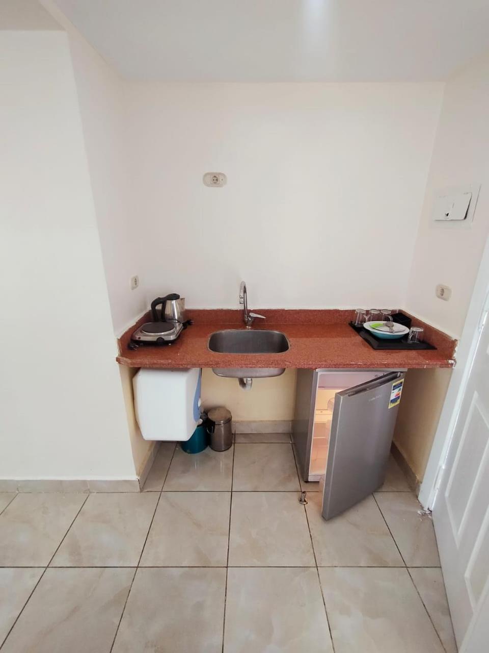 Delta 103-82 Apartment *